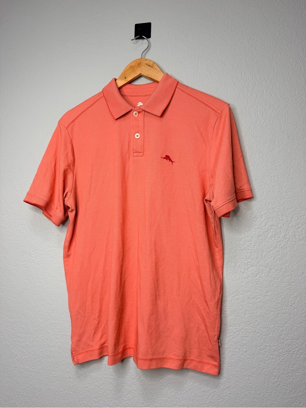 Tommy Bahama Men’s Polo Shirt S/P Coral Pink Marlin Logo Short Sleeve Golf